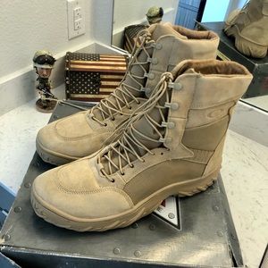 Oakley Assault Boot 8” Desert size 16